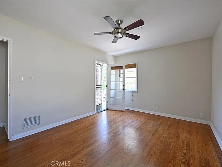 11063 Ohio Ave — Photo 20
