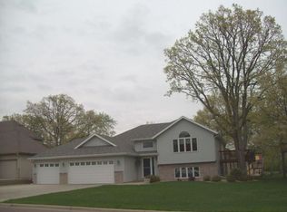 1210 9th Ave N, Sauk Rapids, MN 56379