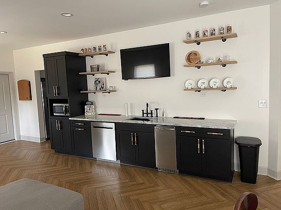 Basement kitchenette 