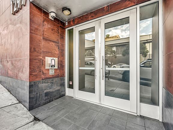 3rd image of 1299 Bush St #402