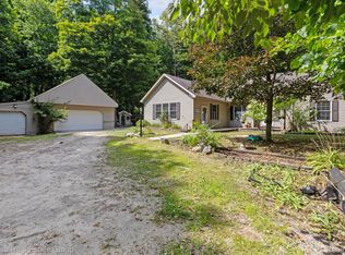 634 W Maple Ridge Rd, Twining, MI 48766