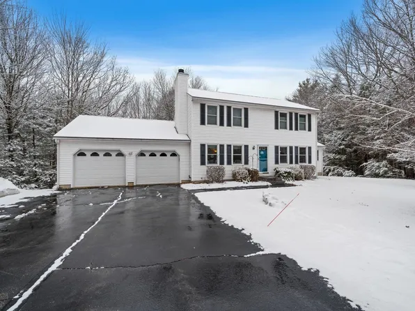 12 Ginger Drive, Goffstown, NH 03045-2939