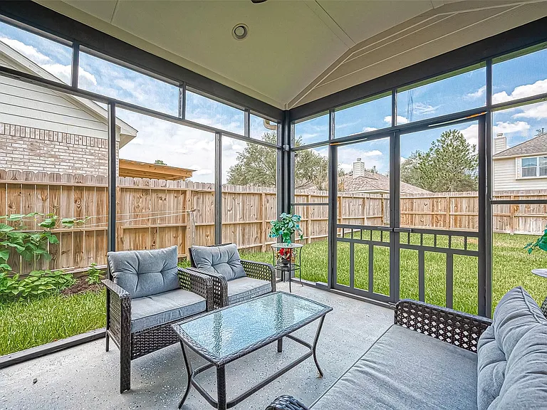 2218 Falcon Knoll Ln — Photo 46