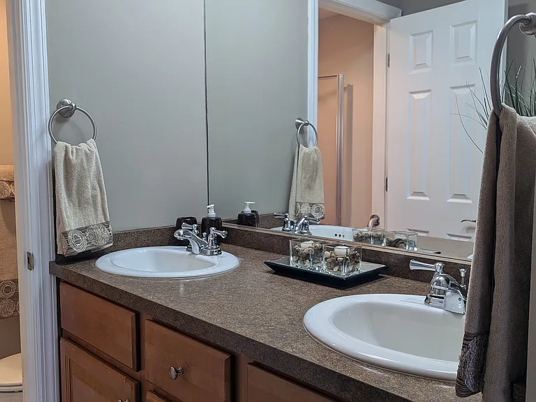Monroeville Apartments — Photo 36