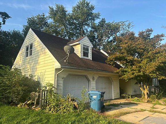 3rd image of 505 E Grant St