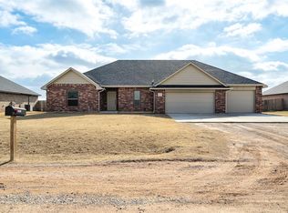 2209 E Grassland Ln, Stillwater, OK 74074