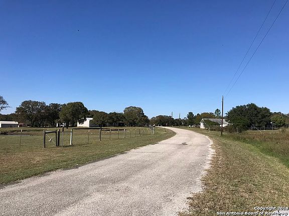 5th image of 307 Dublin Cir