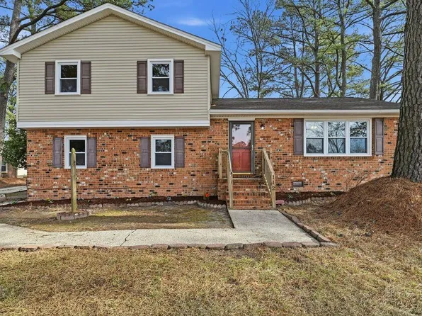 112 Deborah Dr, Suffolk, VA 23434