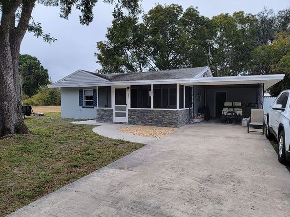 102 Crescent Lake Dr