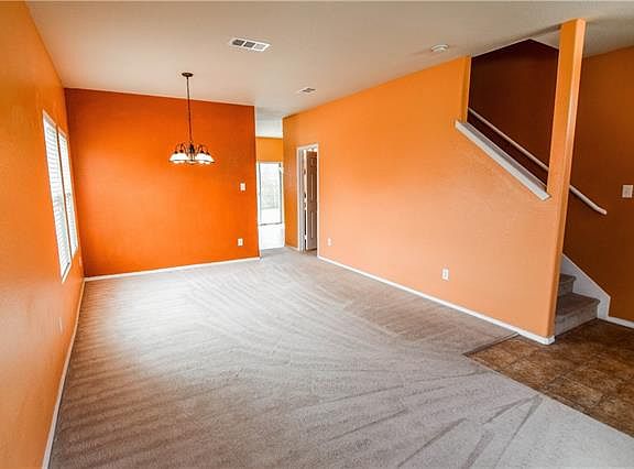 5th image of 1701 Grassy View Dr
