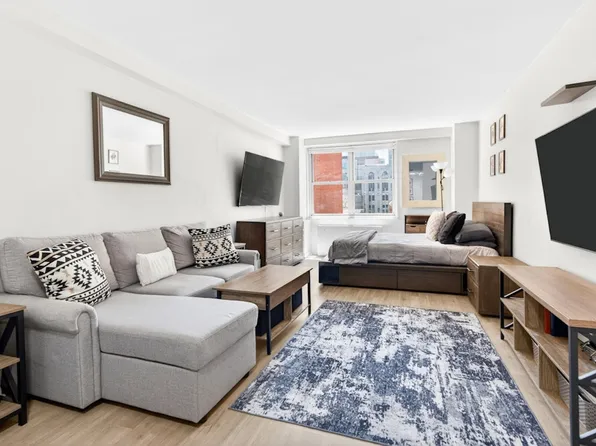 520 East 72nd Street image 1 of 14