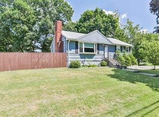 220 Quenby Pl, Stratford, CT 06614