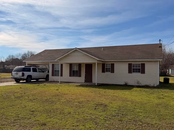 300 N 18th 1/2 Ave, Paragould, AR 72450