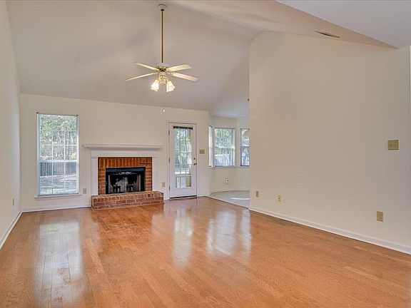 5th image of 536 Oak Chase Drive Drive