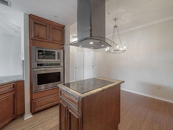 5th image of 501 Knights Run Ave APT 1316