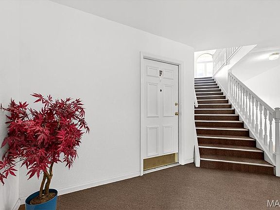 4th image of 4525 Eli Dr APT F