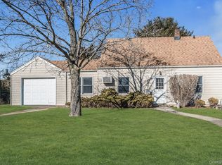 45 Chase Ln, Levittown, NY 11756