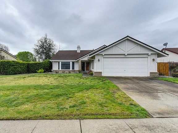 3rd image of 1095 Sandringham Way