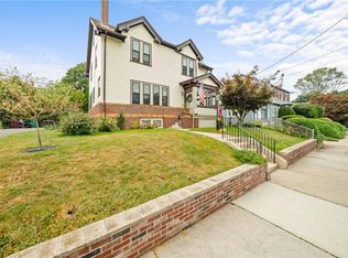 35 N Ballou St, Woonsocket, RI 02895