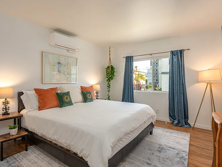 3405 Schooner Ave #2 — Photo 4