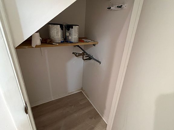 5th image of 260 NW 107th Ave APT 211
