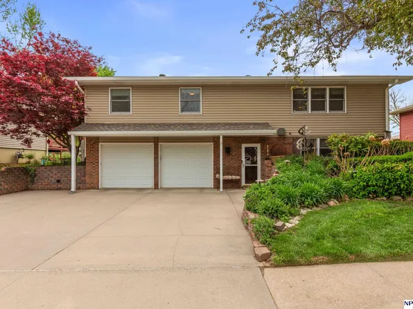 1120 Caddock St, Blair, NE 68008