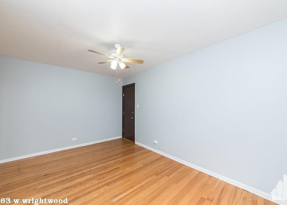 1st image of 3263 W Wrightwood Ave #1418