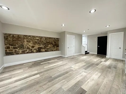 Rented by Dream Space Realty | media 13