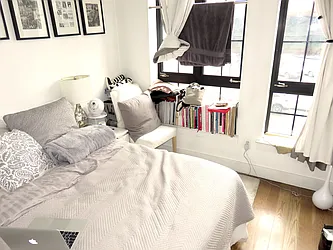 Rented by Rennit Inc.