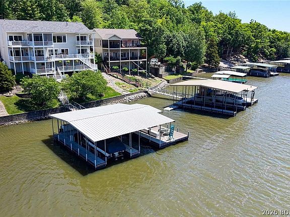 2nd image of 25 Placid Ln