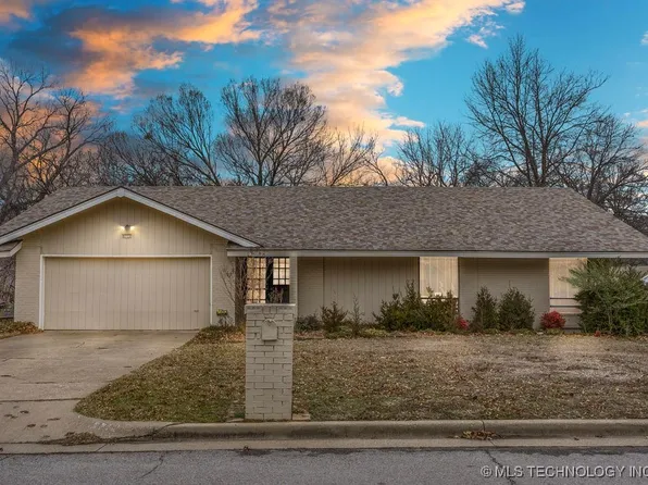 6712 S Louisville Ave, Tulsa, OK 74136