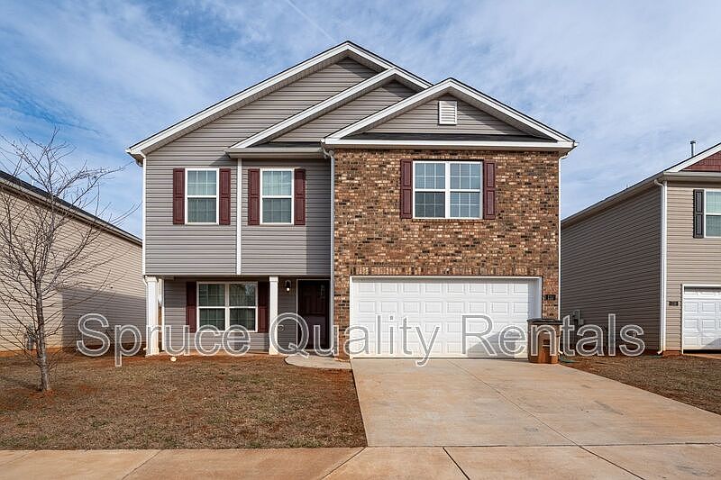 1st image of 117 Saddlehorse Ln