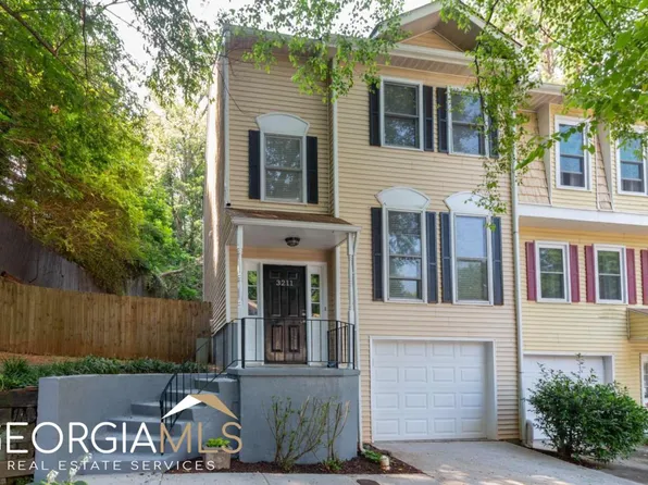 3211 Stratford Green Ct, Avondale Est, GA 30002