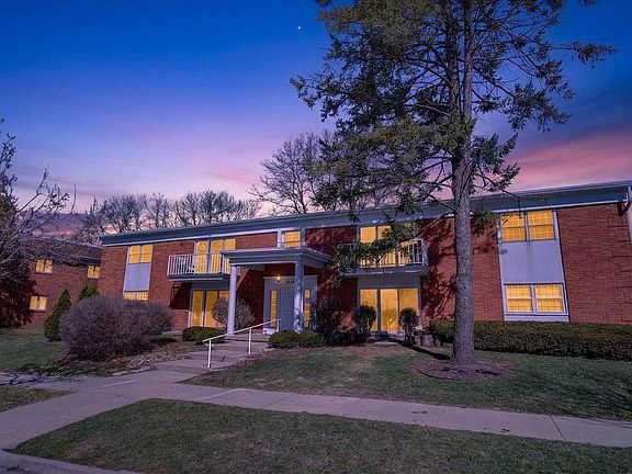 2nd image of 4514 Hammersley Road #5