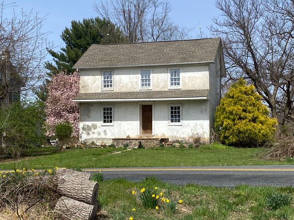 105 Baldy Hill Rd