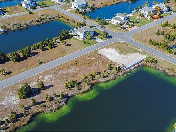 4th image of 3272 Spanish Bayonet Dr