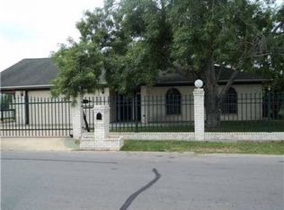 301 Frontier Dr, Bryan, TX 77803