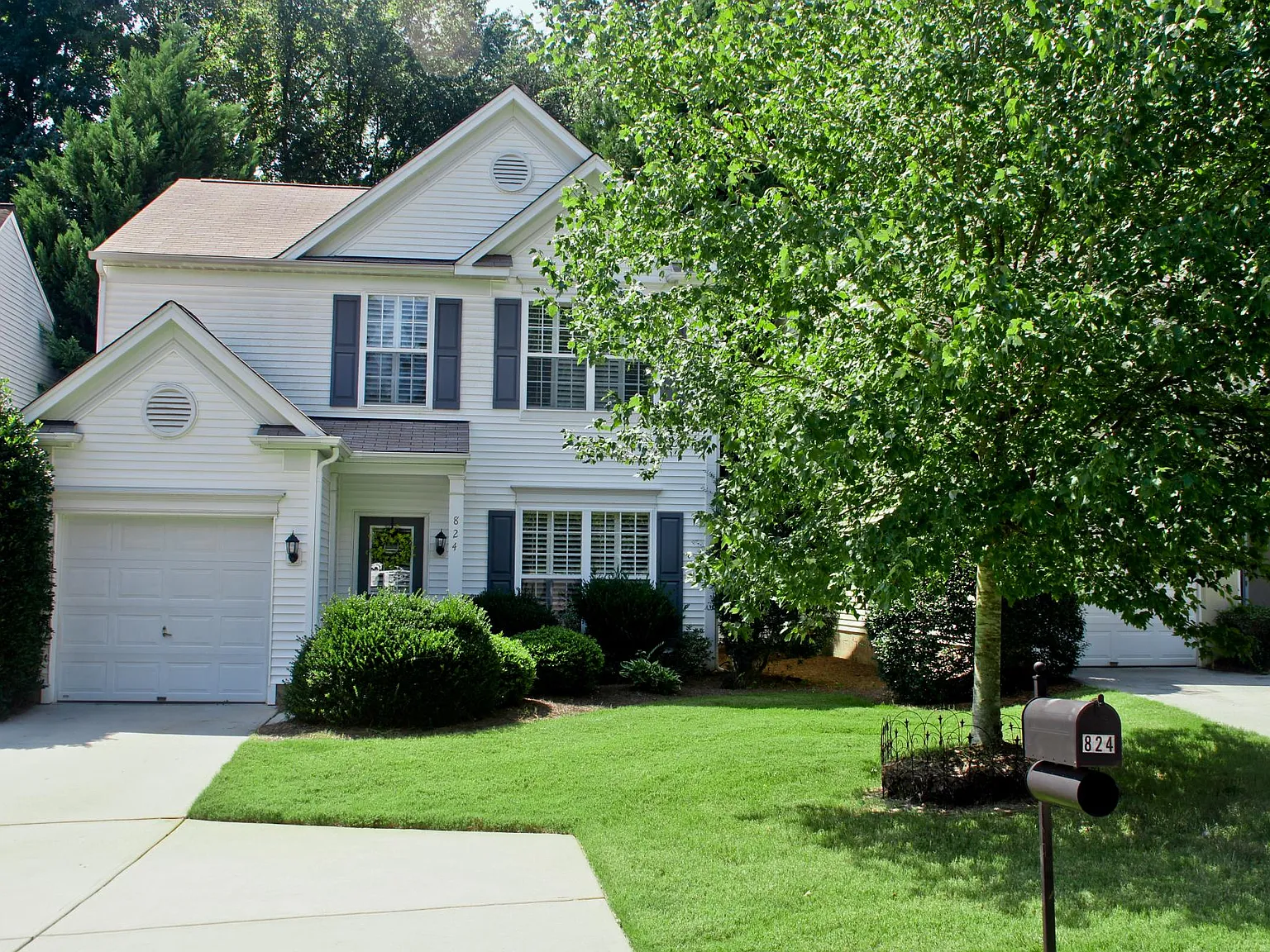 824 Autumn Rain Ln — Photo 1
