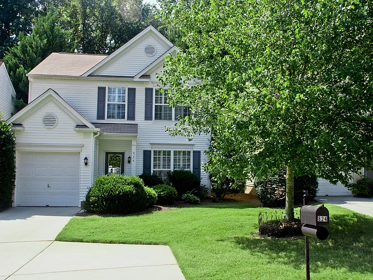 824 Autumn Rain Ln — Photo 1