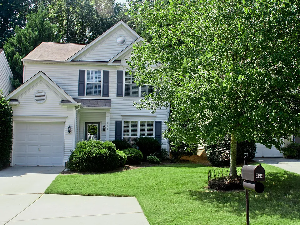 824 Autumn Rain Ln