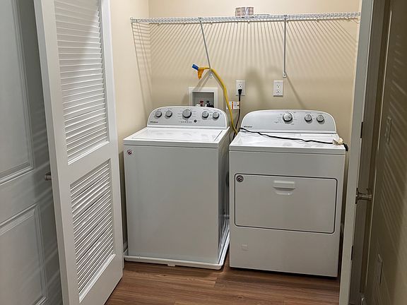 Laundry in Unit