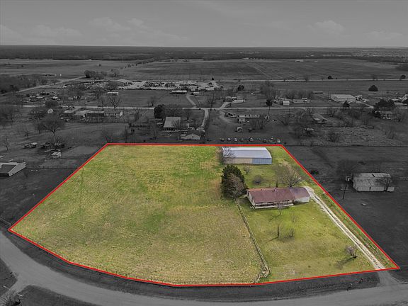 2nd image of 6563 Private Road 2269