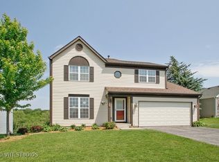 1915 N Nicole Ln, Round Lake Beach, IL