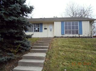 908 Timberline Dr, Danville, IL 61832