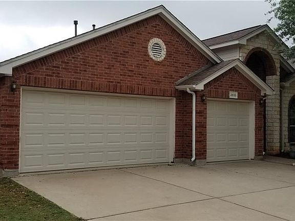 3rd image of 2833 Muskrat Dr