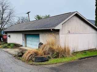 120 Franklin St, Slippery Rock, PA 16057