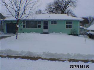 4907 S Valley St, Omaha, NE 68106