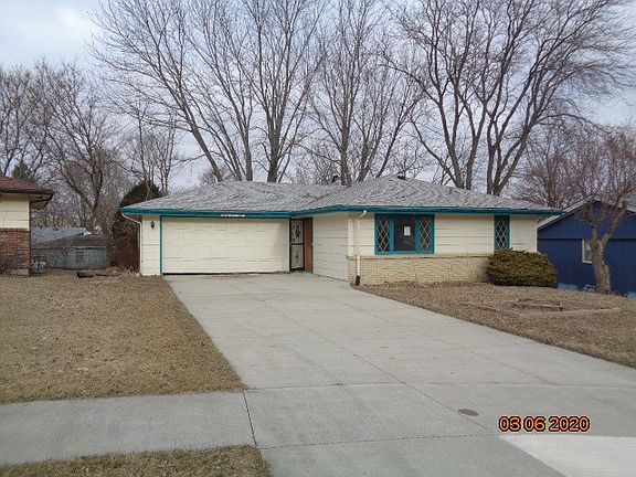 3rd image of 3208 Orleans Ave