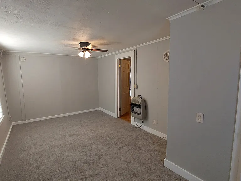 1729 S Henderson St #D — Photo 12