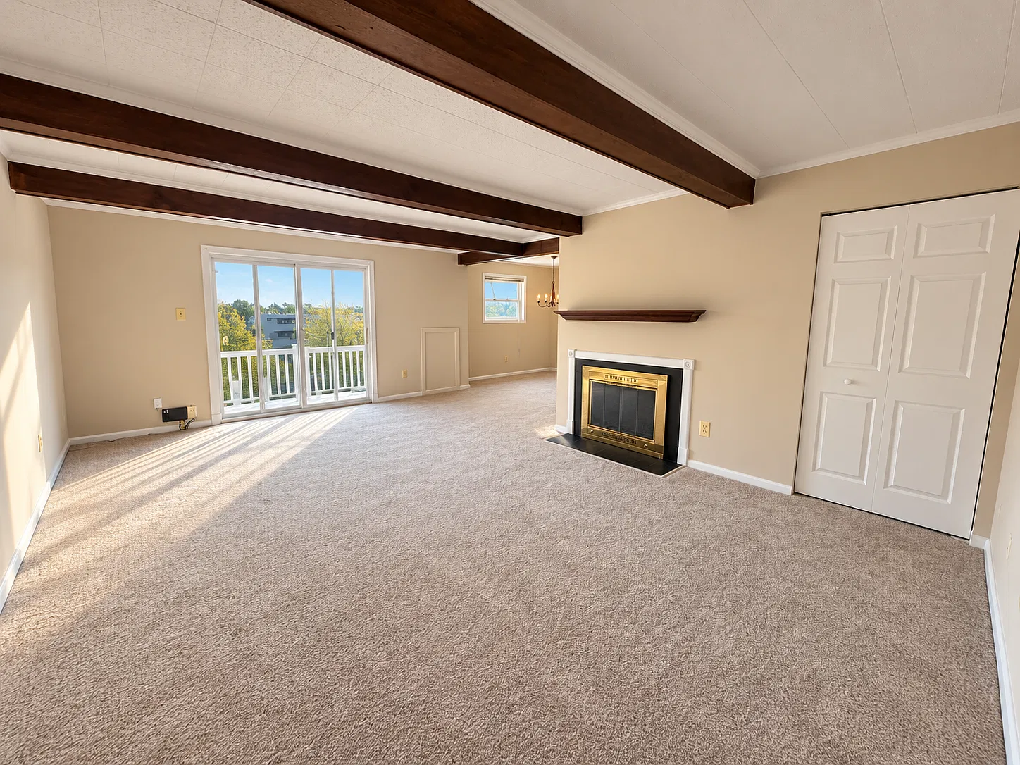 17 Warren Lodge Court - 1 — Photo 3
